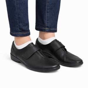 Size 9.5 Clarks Women’s Everlay Dixey Black Slip On Comfort Loafers